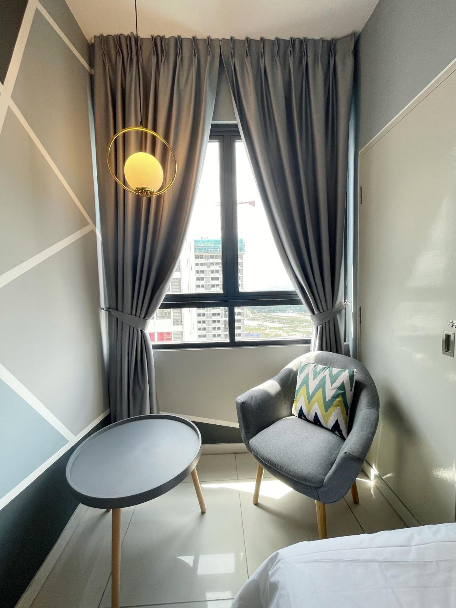 Horizon Suite Homestay, Klia By S&T Homez Sepang Extérieur photo